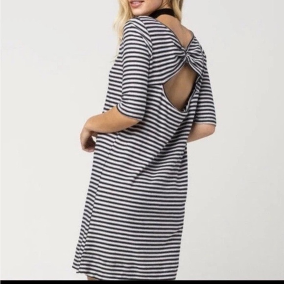 Free People Women’s Frenchie T-Shirt Dress Medium Half Sleeve Striped Cut Out - Picture 1 of 13